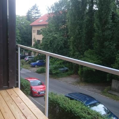 Obklad malého balkónu Sibiřský modřín