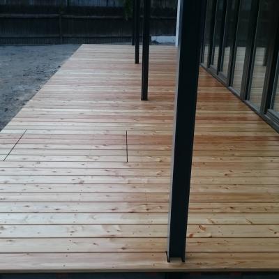 Terasa a balkon Sibiřský modřín