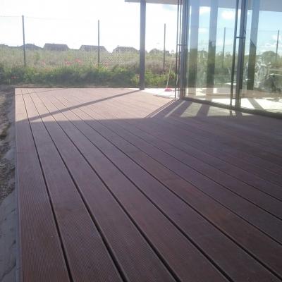 Terasa z Massaranduby bez oleje. Krásně sešedne