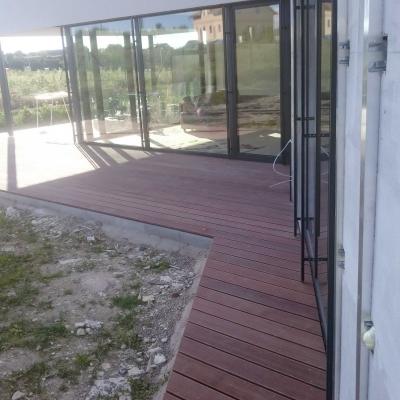 Terasa z Massaranduby bez oleje. Krásně sešedne