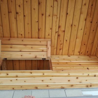 Lavice z Cedru červeného s úložným prostorem