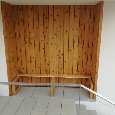 Lavice z Cedru červeného s úložným prostorem