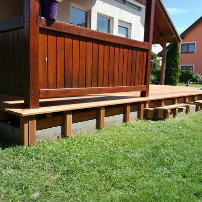 Terasa z části zastřešená - Masseranduba