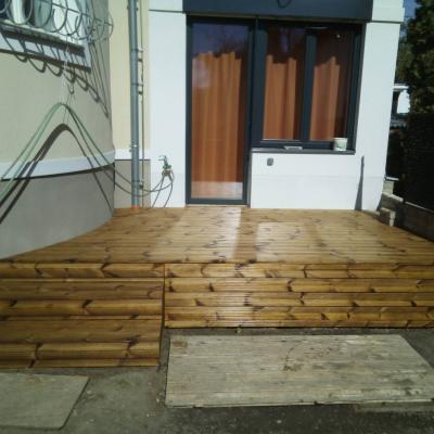 Thermowood borovice terasa na železný rošt