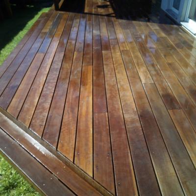 Renovace Masseranduby, odstranění šedi a olejování